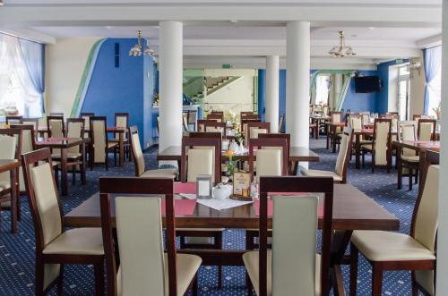 Imagen general del Hotel Nidzki. Foto 4