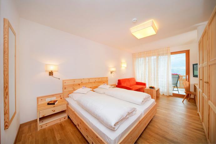 Imagen de la habitación del Hotel Niedermair. Foto 11