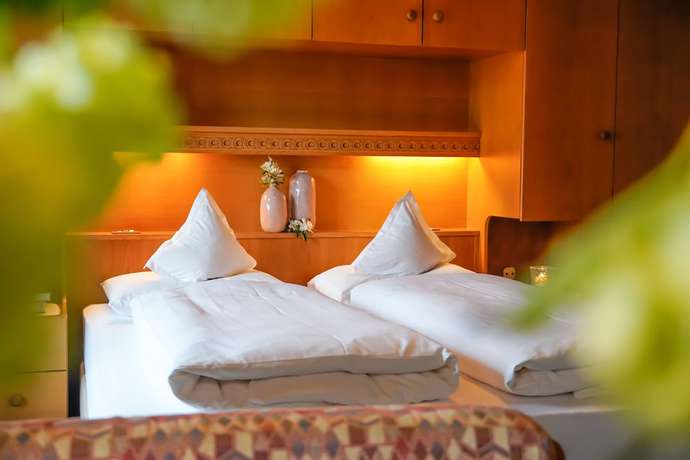 Imagen de la habitación del Hotel Niedermair. Foto 14