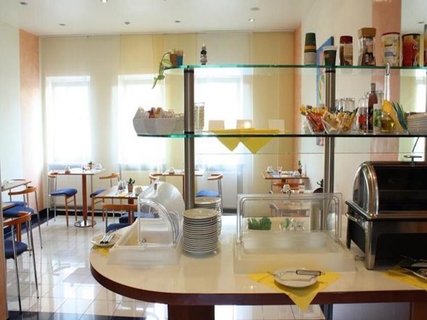 Imagen general del Hotel Niederraeder Hof. Foto 4