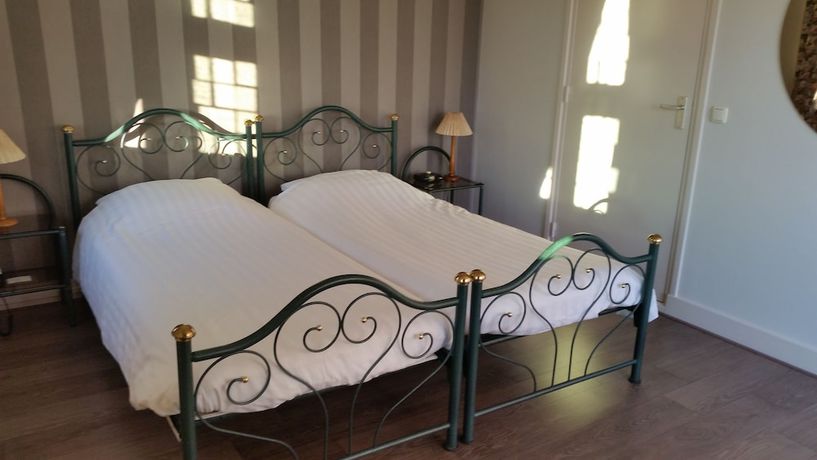 Imagen de la habitación del Hotel Nieuw Antiek. Foto 15