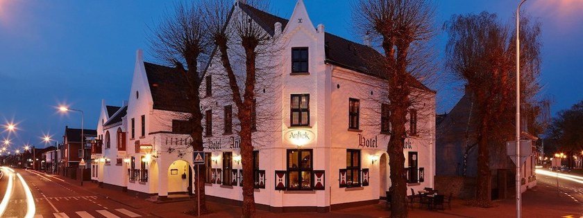 Imagen de los exteriores del Hotel Nieuw Antiek. Foto 16