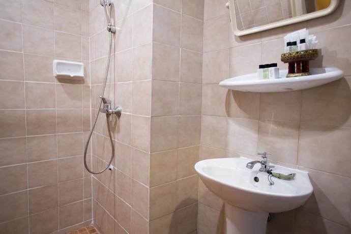 Imagen de la habitación del Hotel Night Bazaar Place. Foto 6