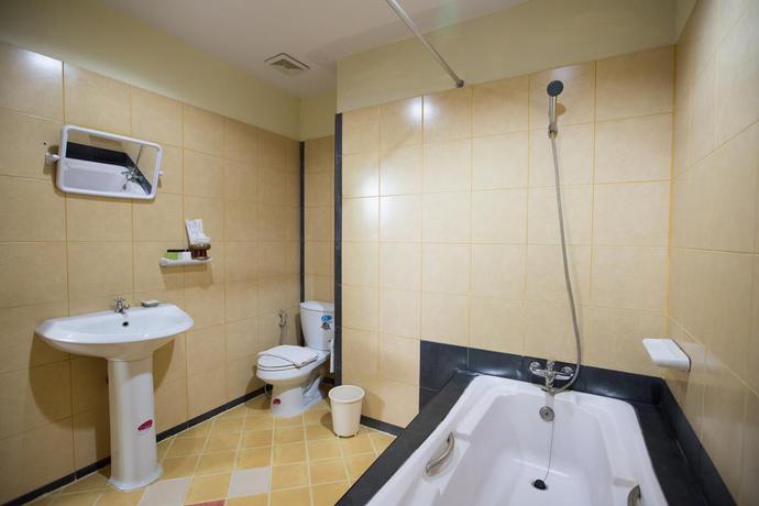 Imagen de la habitación del Hotel Night Bazaar Place. Foto 7