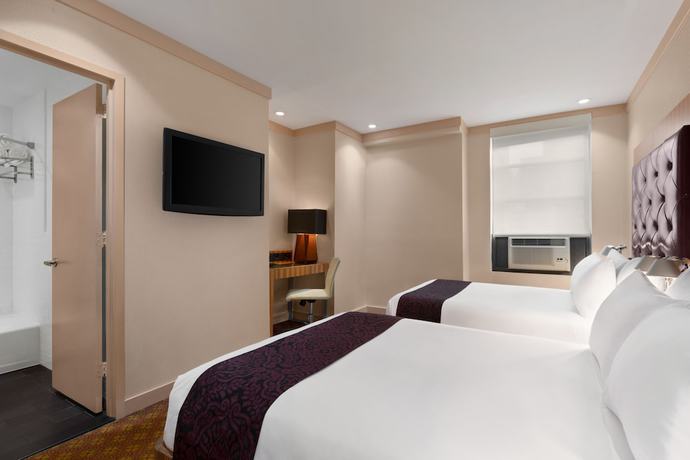 Imagen de la habitación del Hotel Night Broadway. Foto 6