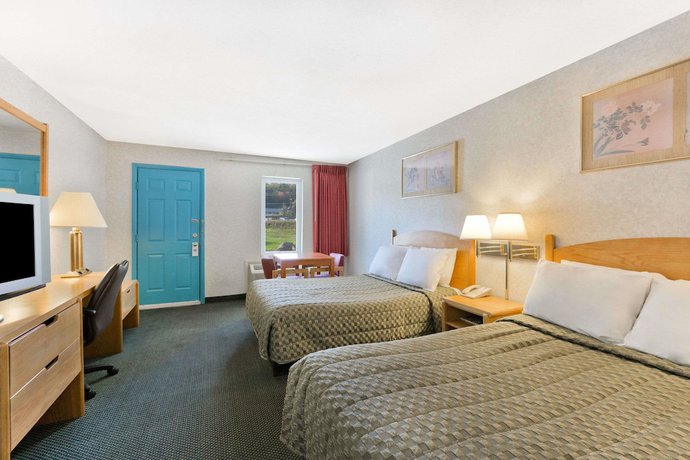 Imagen de la habitación del Hotel Night Lodge. Foto 15