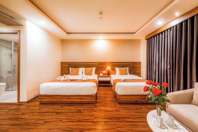 Imagen general del Hotel Night Sea. Foto 10