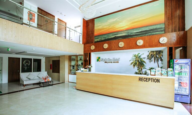 Imagen general del Hotel Night Sea. Foto 11