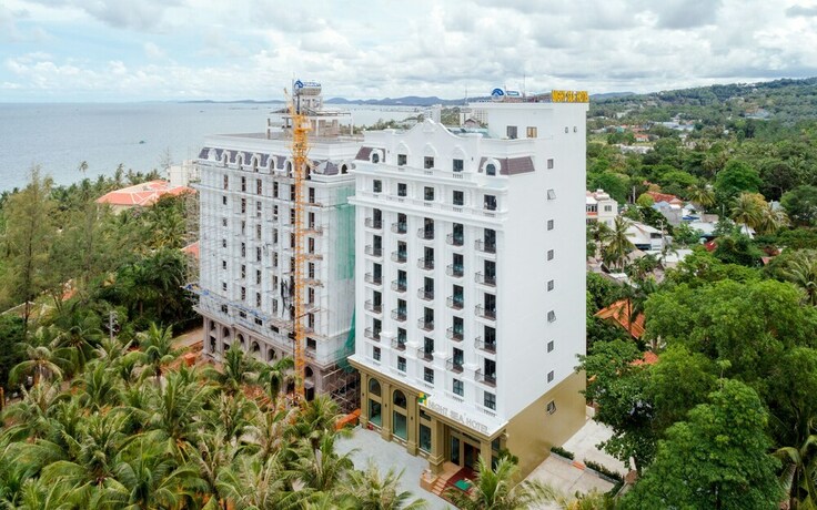 Imagen general del Hotel Night Sea. Foto 1