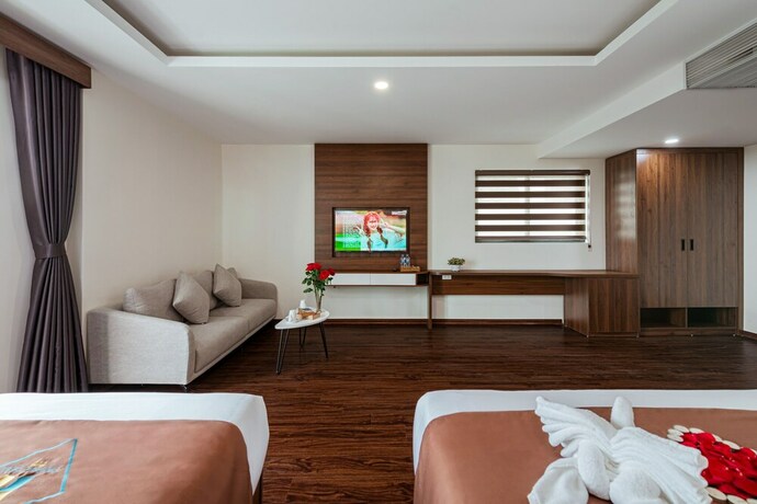 Imagen de la habitación del Hotel Night Sea. Foto 14