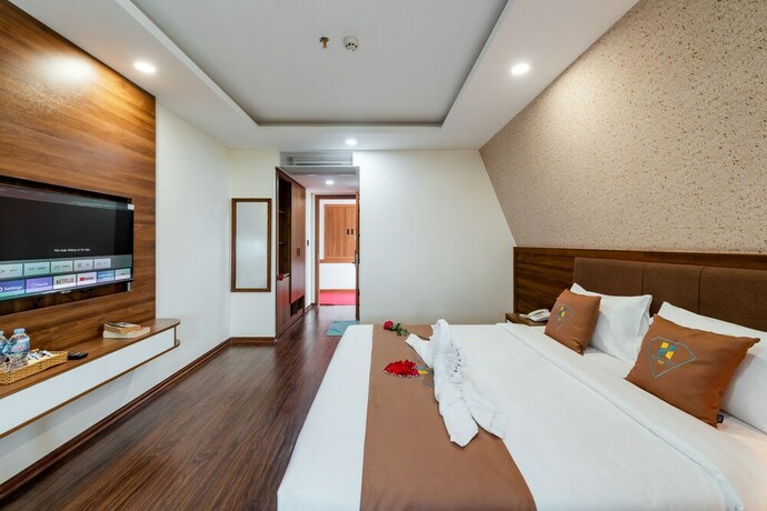 Imagen de la habitación del Hotel Night Sea. Foto 19