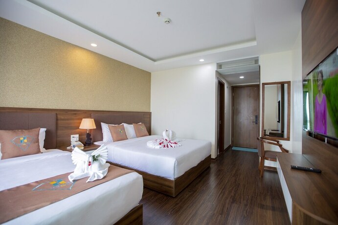 Imagen de la habitación del Hotel Night Sea. Foto 22