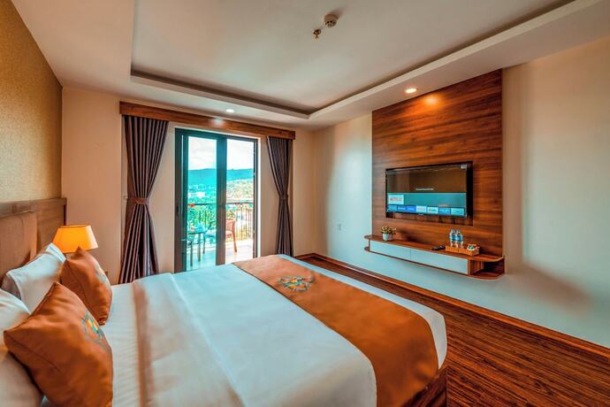 Imagen de la habitación del Hotel Night Sea. Foto 26