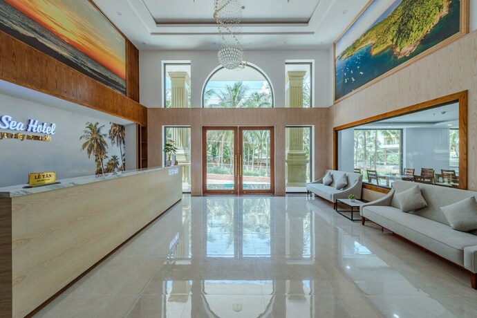 Imagen de los interiores del Hotel Night Sea. Foto 39