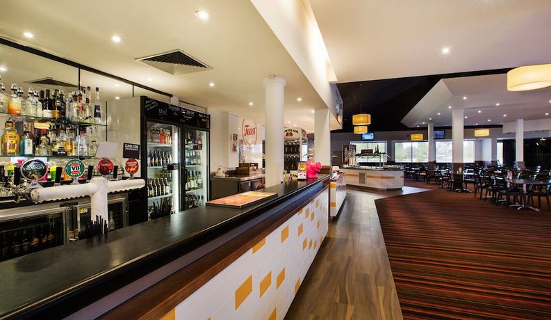 Imagen de los interiores del Hotel Nightcap At Gateway. Foto 20