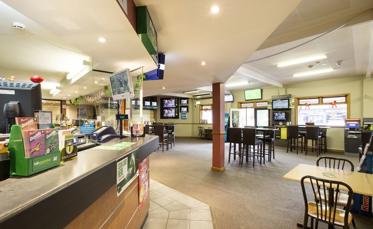 Imagen del bar/restaurante del Hotel Nightcap At Hume. Foto 4