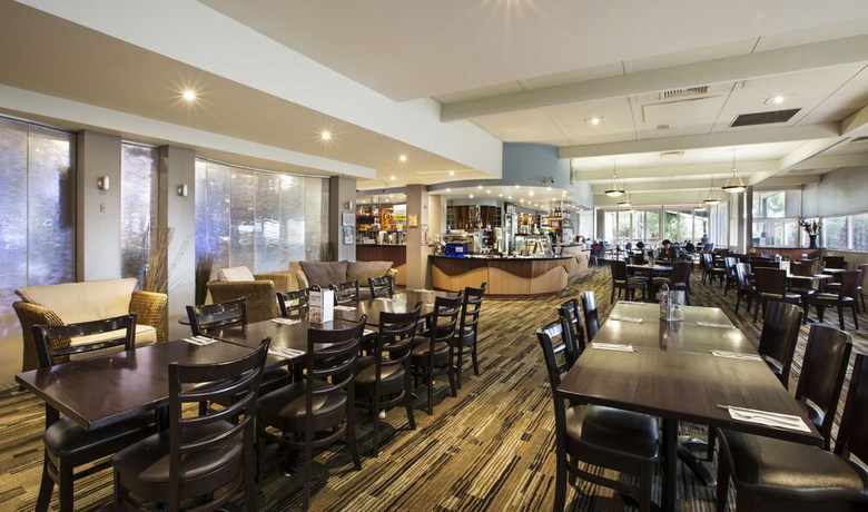 Imagen del bar/restaurante del Hotel Nightcap At Morwell. Foto 7