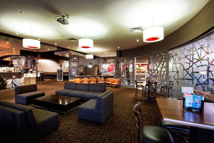 Imagen del bar/restaurante del Hotel Nightcap At Sandown Park. Foto 5