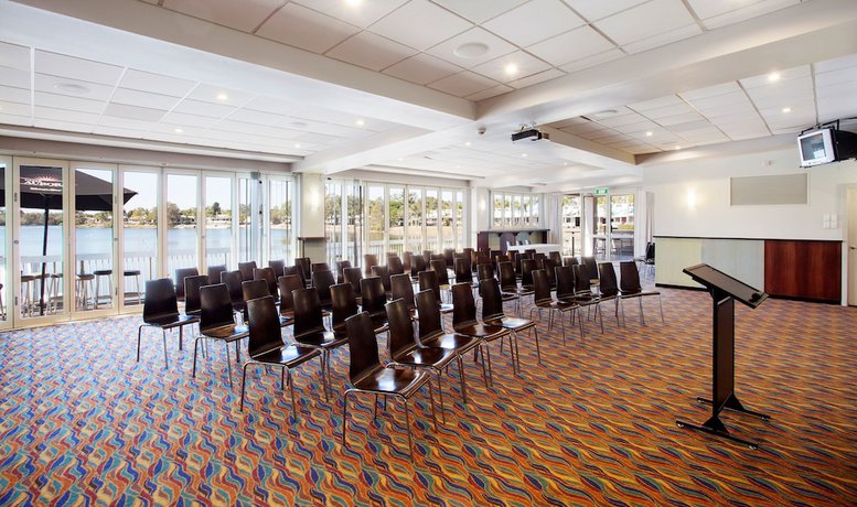 Imagen de los interiores del Hotel Nightcap At Waterfront. Foto 19