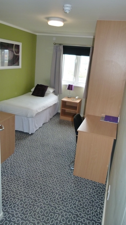 Imagen de la habitación del Hotel Nightel. Foto 6