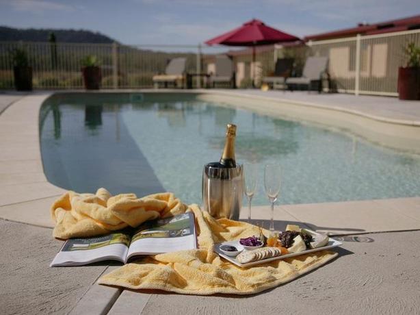 Imagen de la piscina del Hotel Nightingale Wines Luxury Villas. Foto 5