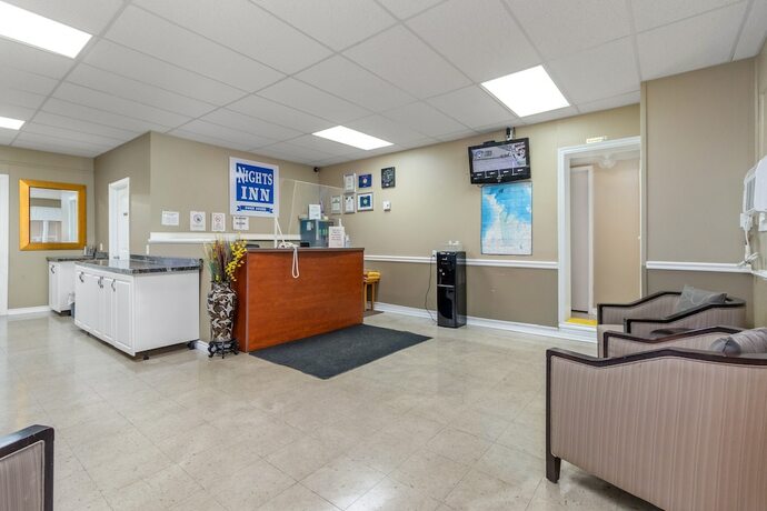 Imagen general del Hotel Nights Inn Owen Sound. Foto 10