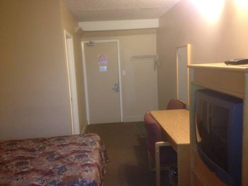 Imagen de la habitación del Hotel Nights Inn, Thunder Bay. Foto 7