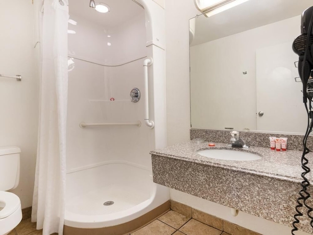 Imagen de la habitación del Hotel Nights Stay. Foto 14
