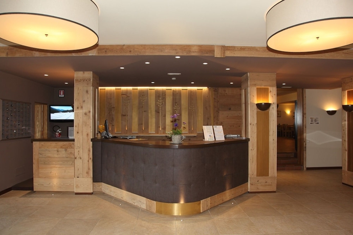 Imagen de los interiores del Hotel Nigritella. Foto 18