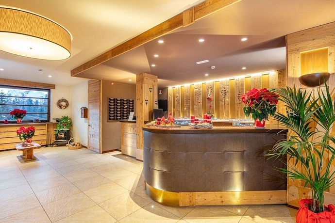 Imagen de los interiores del Hotel Nigritella. Foto 19