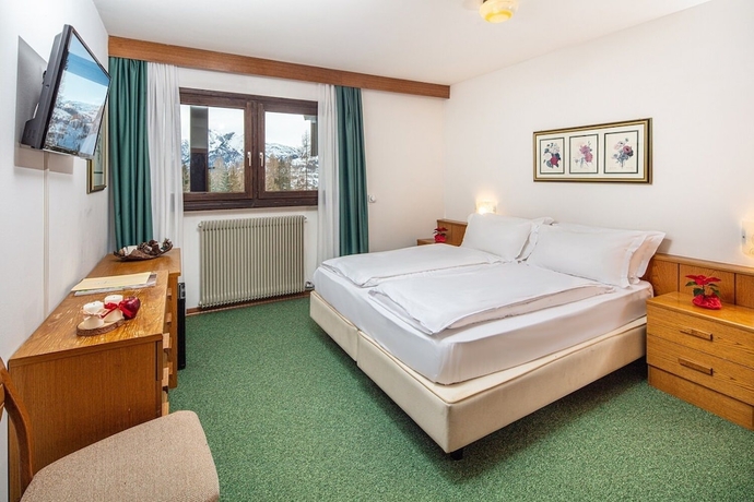 Imagen de la habitación del Hotel Nigritella. Foto 15