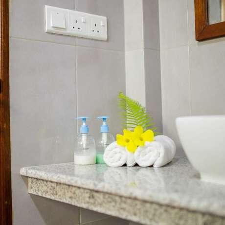Imagen de la habitación del Hotel Nihaali Maldives. Foto 16