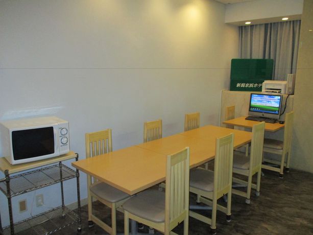 Imagen de los interiores del Hotel Niigata Keihin. Foto 15