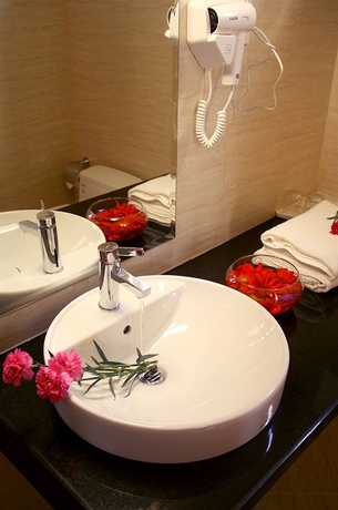 Imagen de la habitación del Hotel Nik Pham Ngu Lao. Foto 3