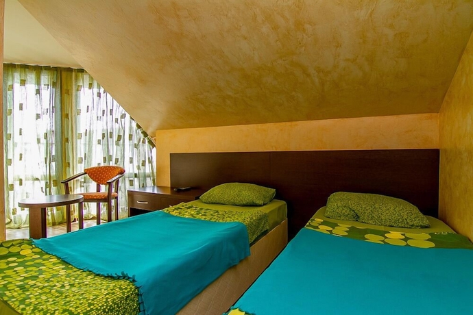 Imagen de la habitación del Hotel Nika. Foto 15