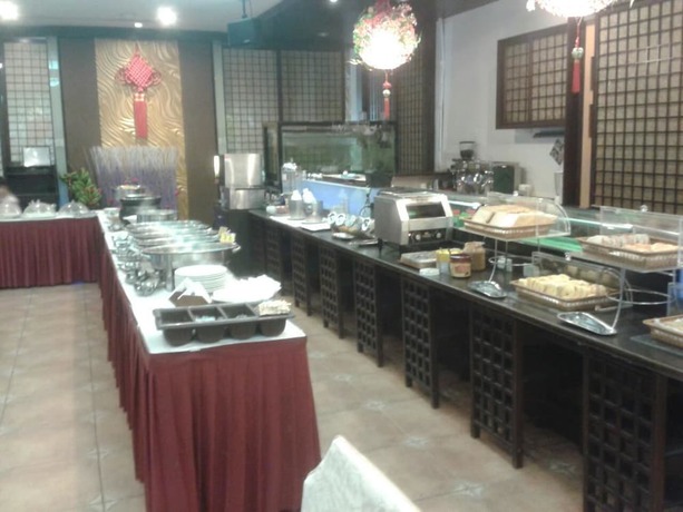 Imagen del bar/restaurante del Hotel Nikaido Bussiness. Foto 2