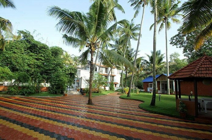 Imagen de los exteriores del Hotel Nikhil Residence. Foto 22