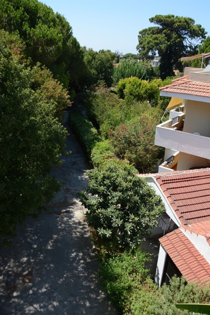 Imagen de los exteriores del Hotel Niki Apartments. Foto 11