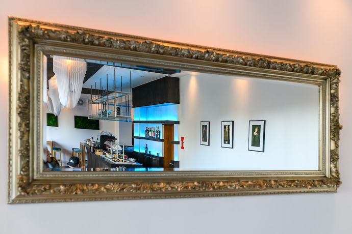 Imagen del bar/restaurante del Hotel Nikii Boutique. Foto 2