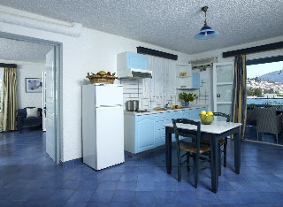 Imagen de la habitación del Hotel Niki's Village. Foto 3