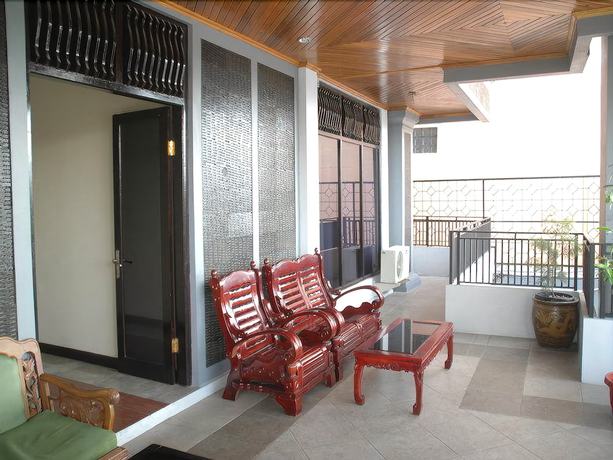 Imagen de los exteriores del Hotel Nikita Hotel, Bukittinggi. Foto 4