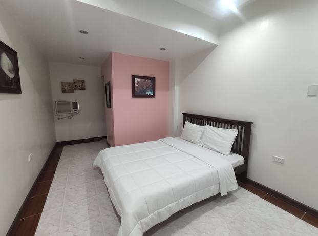 Imagen de la habitación del Hotel Nikita\'s Place. Foto 15