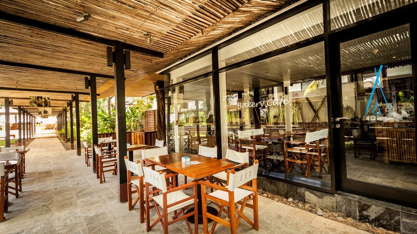 Imagen del bar/restaurante del Hotel Nikki Beach Resort and Spa. Foto 4