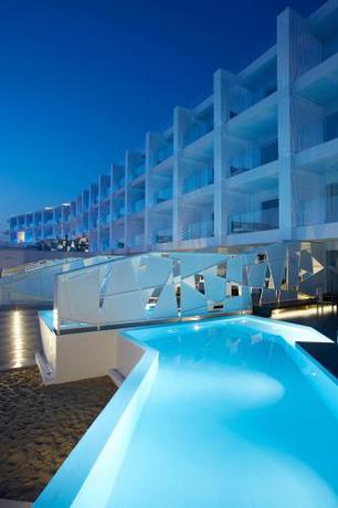Imagen de la habitación del Hotel Nikki Beach Resort and Spa Porto Heli. Foto 18