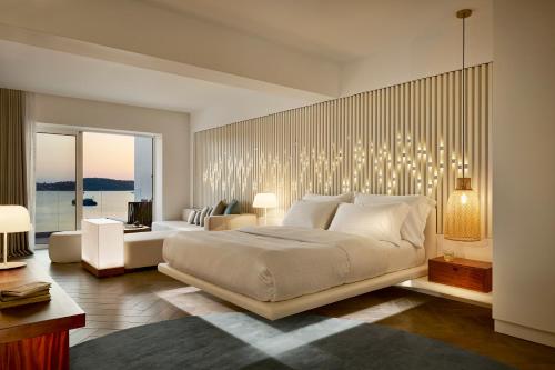 Imagen general del Hotel Nikki Beach Resort and Spa Porto Heli. Foto 7