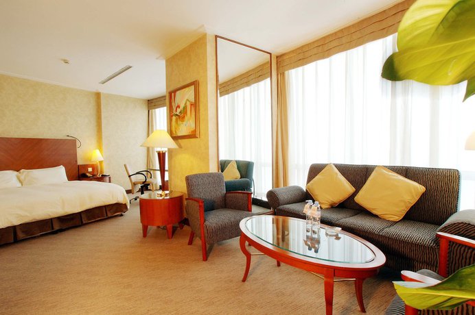 Imagen de la habitación del Hotel Nikko Dalian. Foto 7