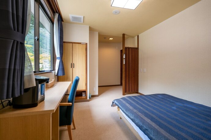 Imagen de la habitación del Hotel Nikko Garden. Foto 18