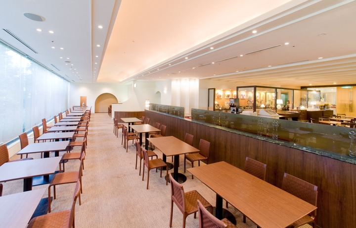 Imagen del bar/restaurante del Hotel Nikko Himeji. Foto 2