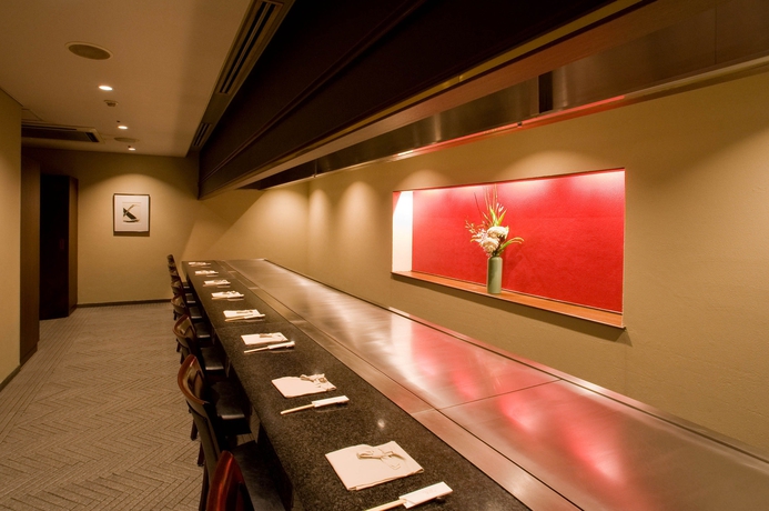 Imagen del bar/restaurante del Hotel Nikko Himeji. Foto 3