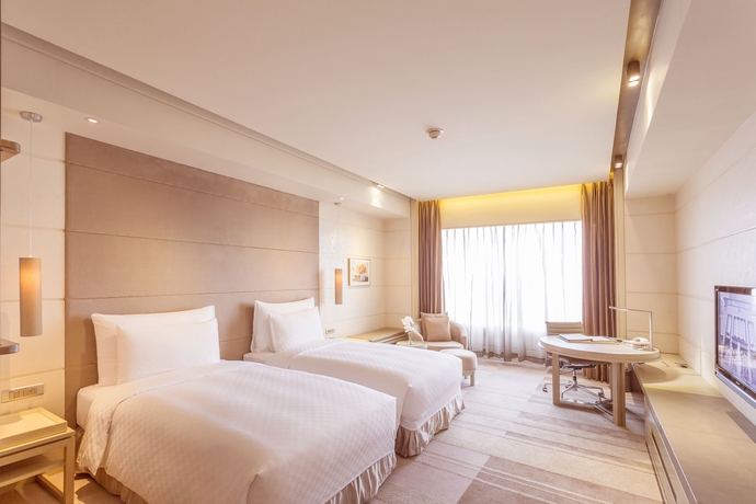 Imagen de la habitación del Hotel Nikko Saigon. Foto 11